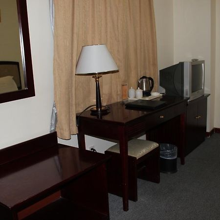 Hotel Super 8 Beijing Yizhuang Tianbao Zewnętrze zdjęcie